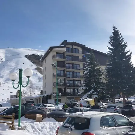 Apartment Lauvitel